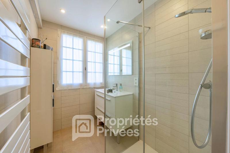 Maison - 122 m² - 6 pièces