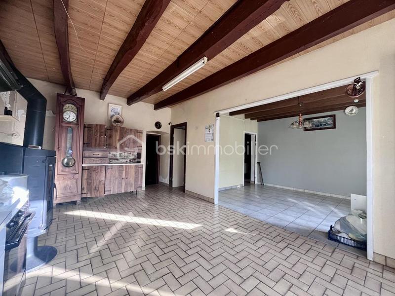 Maison - 191 m² - 8 pièces