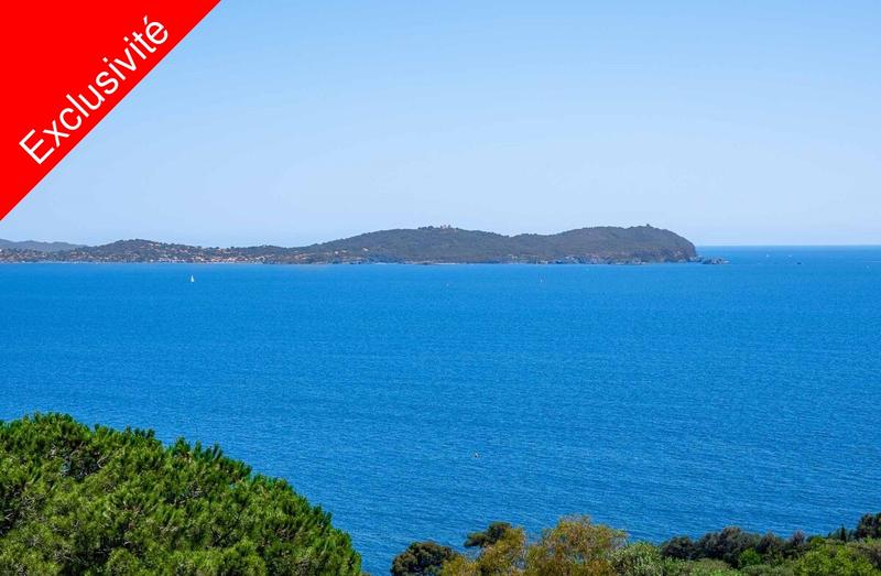 Propriété - 285 m² - 6 pièces