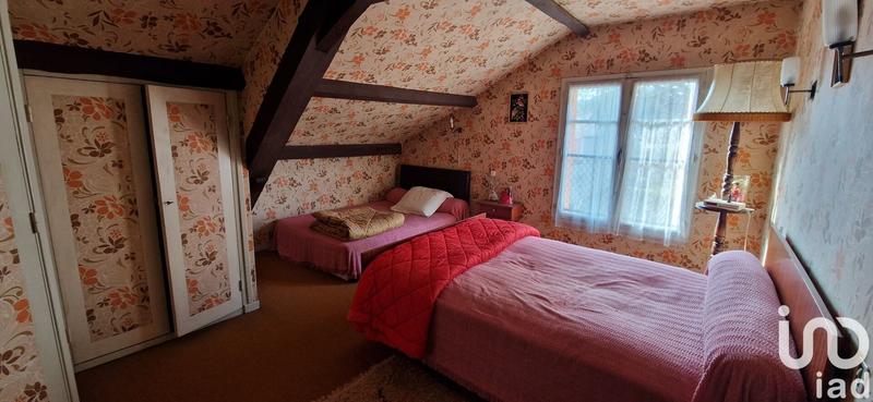 Maison - 185 m² - 8 pièces