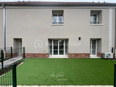 Maison - 138 m² - 4 pièces