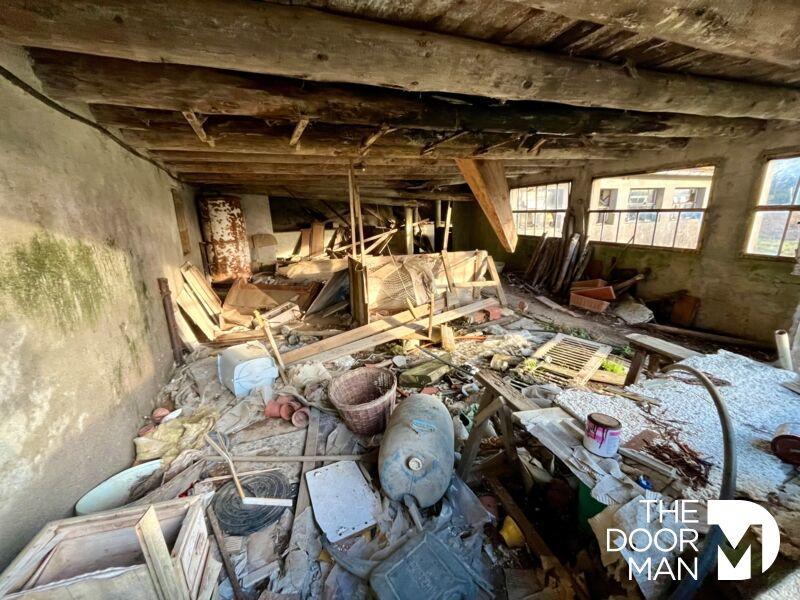 Ferme - 553 m² - 4 pièces