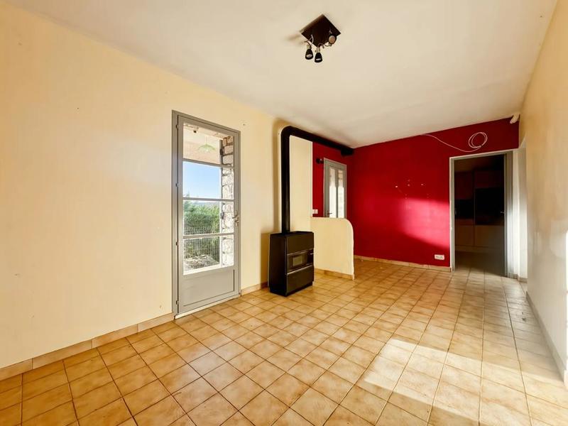 Maison - 240 m² - 7 pièces