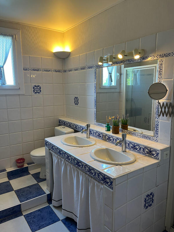 Maison - 192 m² - 10 pièces