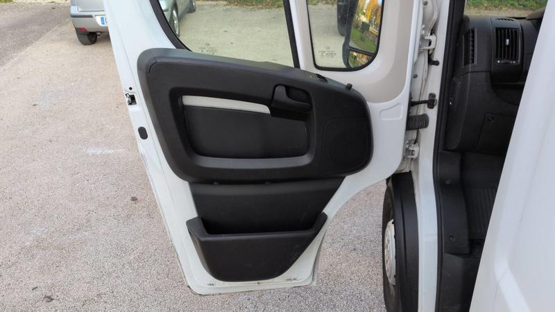 Peugeot Boxer L3h3 2.2 BlueHDi 165 Premium