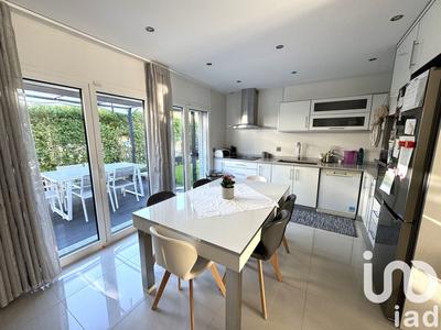 Maison - 130 m² - 5 pièces