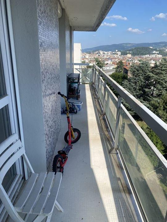 Appartement - 93 m² - 5 pièces
