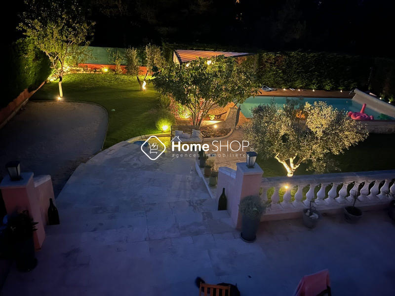 Villa - 150 m² - 5 pièces