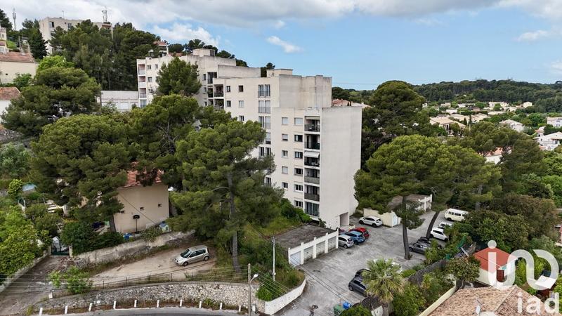 Appartement - 94 m² - 5 pièces