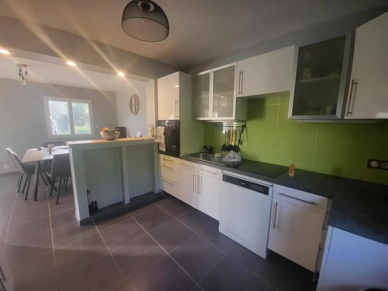 Maison - 76 m² - 6 pièces