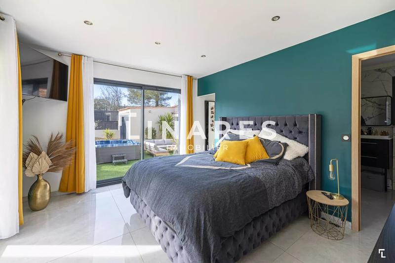 Villa - 162 m² - 6 pièces