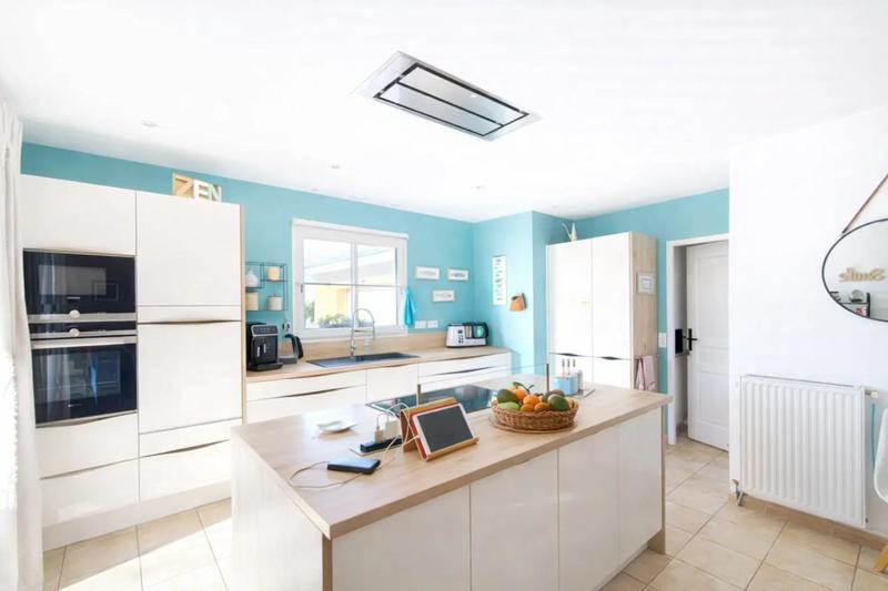 Maison - 187 m² - 7 pièces