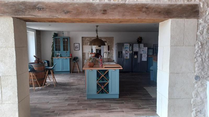 Maison - 457 m² - 11 pièces