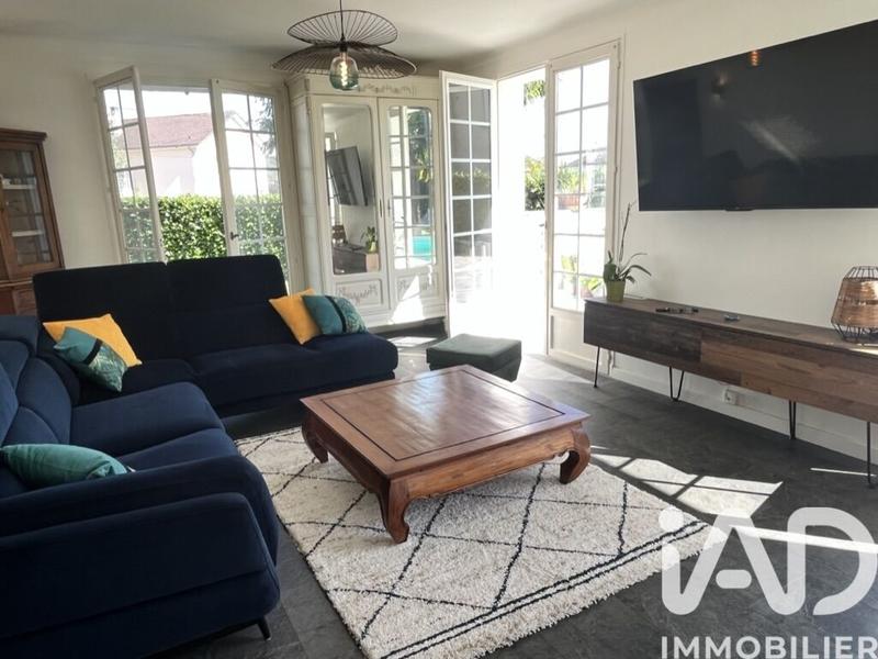 Maison - 143 m² - 6 pièces