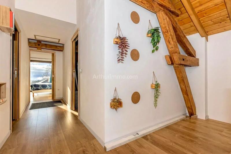 Maison - 140 m² - 4 pièces