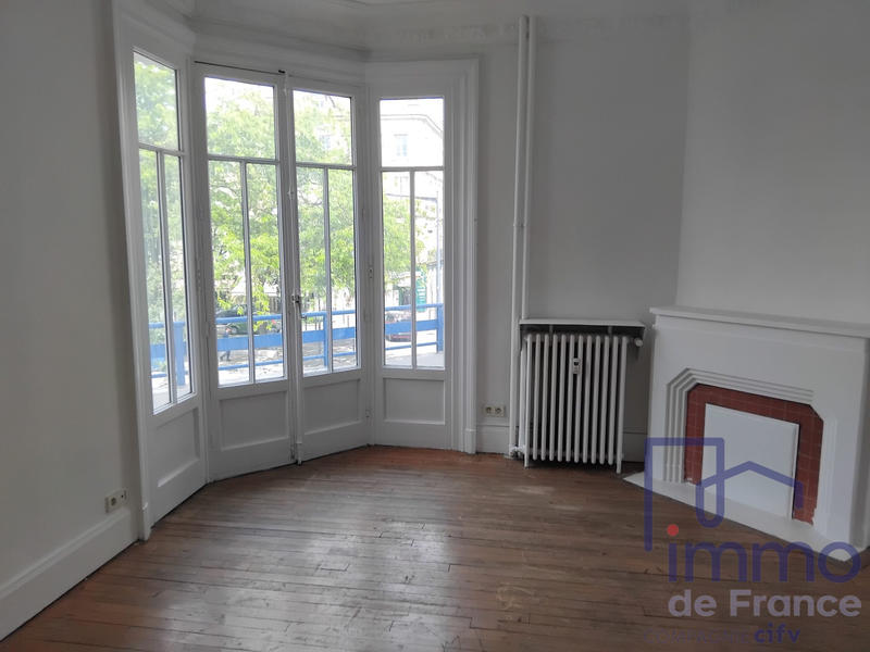 Appartement - 95 m² - 4 pièces