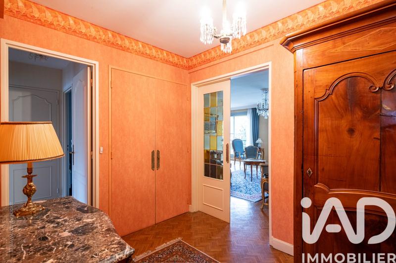 Appartement - 90 m² - 4 pièces