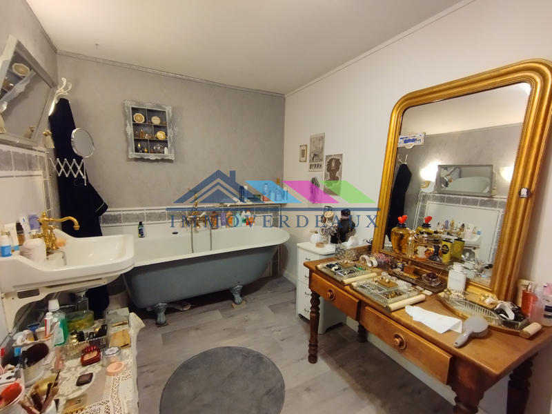 Maison - 165 m² - 6 pièces