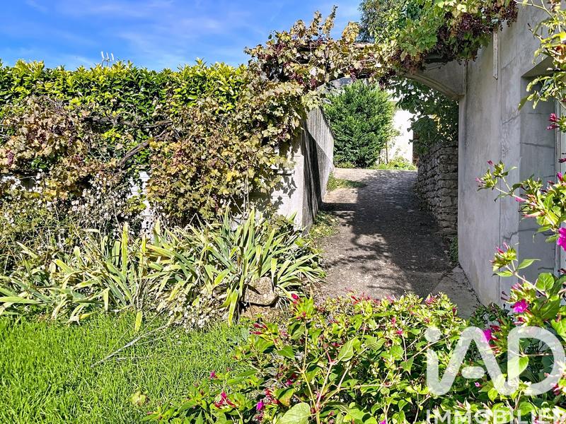 Maison - 185 m² - 6 pièces