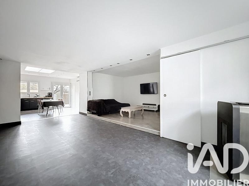 Maison - 111 m² - 5 pièces
