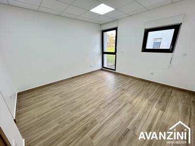Local d'activités - 15 m² - 1 pièce