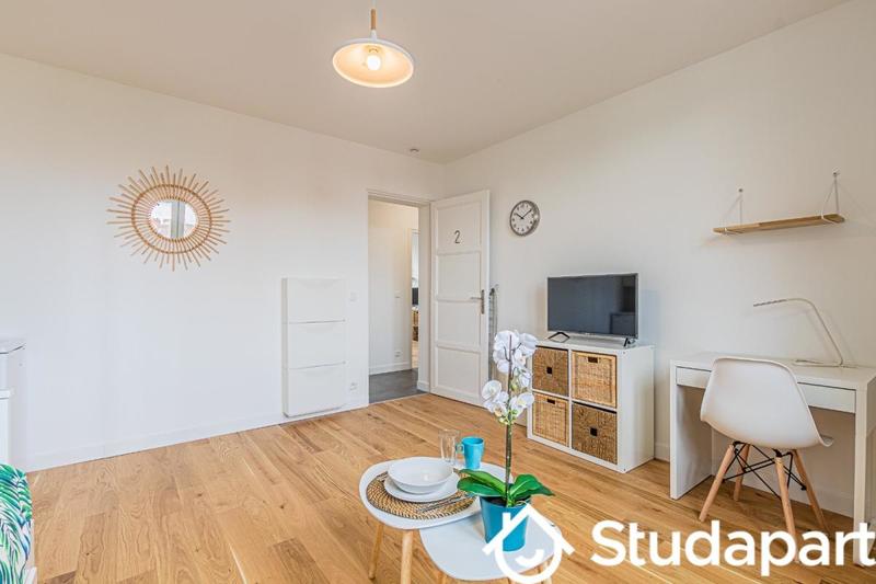 Chambre - 12 m² - 1 pièce