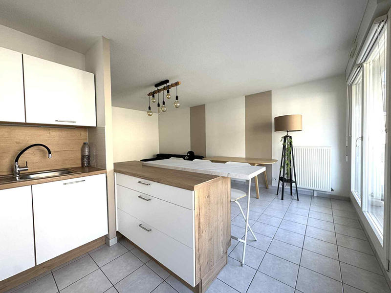 Appartement - 60 m² - 3 pièces