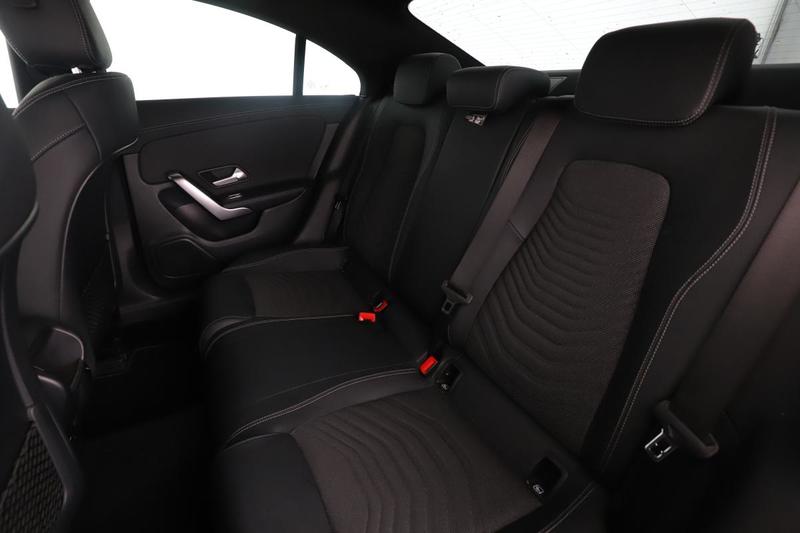 Mercedes Cla 180 7g-Dct 136 ch