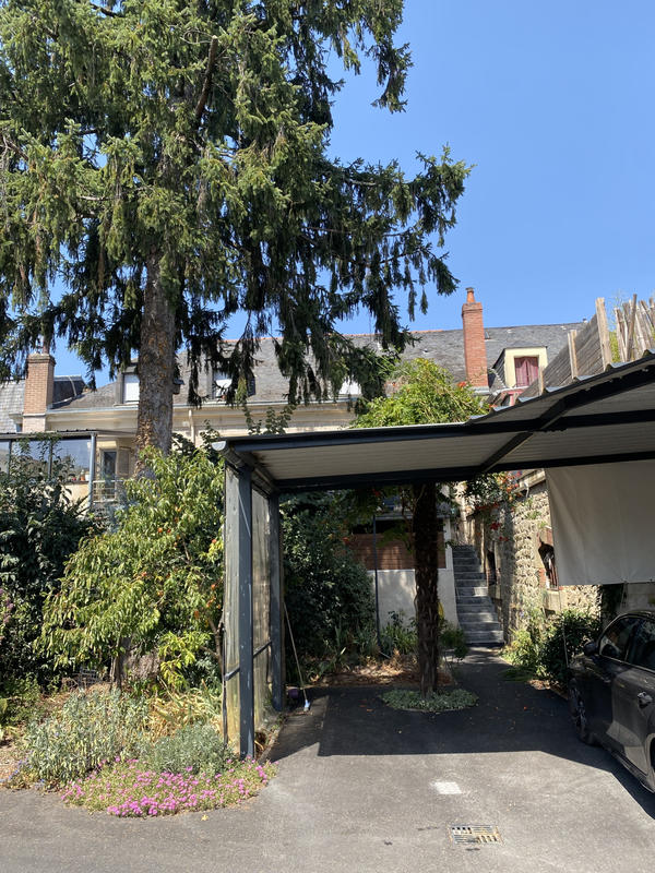 Maison - 119 m² - 8 pièces