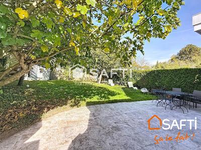 Maison - 133 m² - 6 pièces