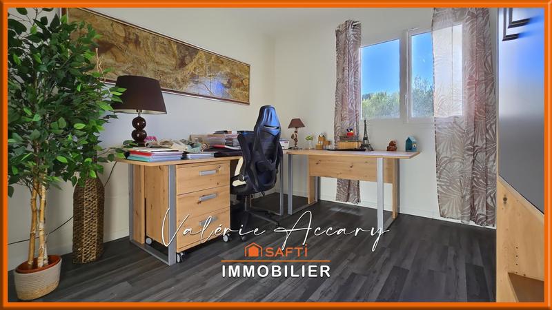 Maison - 115 m² - 6 pièces