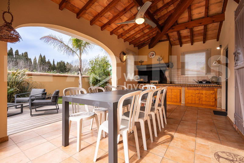 Maison - 291 m² - 10 pièces