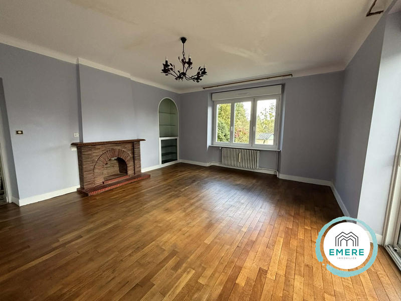 Maison - 152 m² - 7 pièces