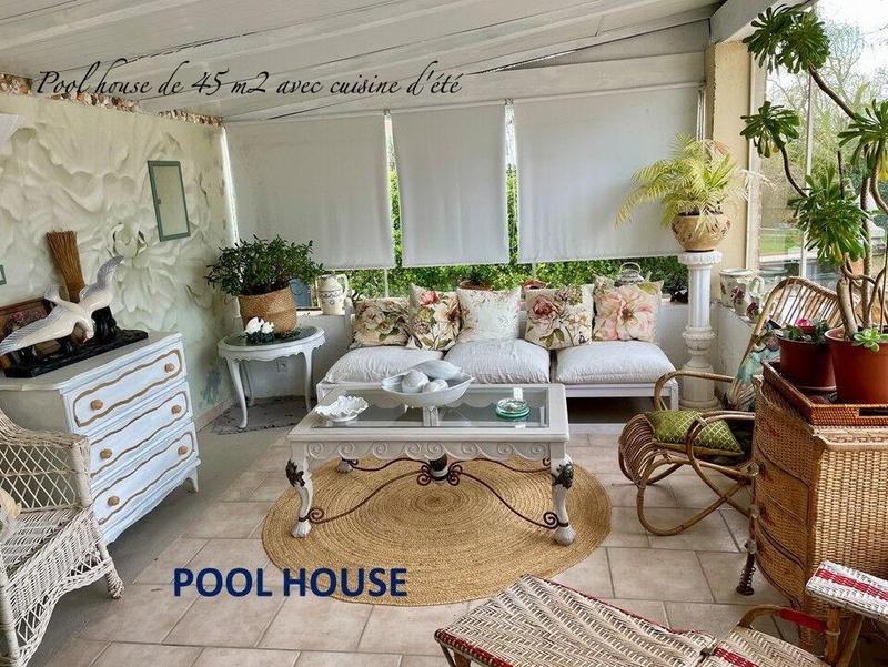 Bastide - 295 m² - 8 pièces