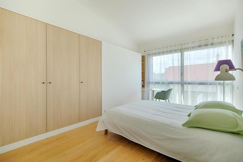 Maison d'architecte - 283 m² - 8 pièces