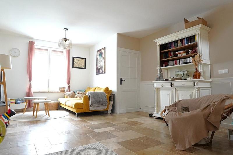 Maison - 96 m² - 4 pièces