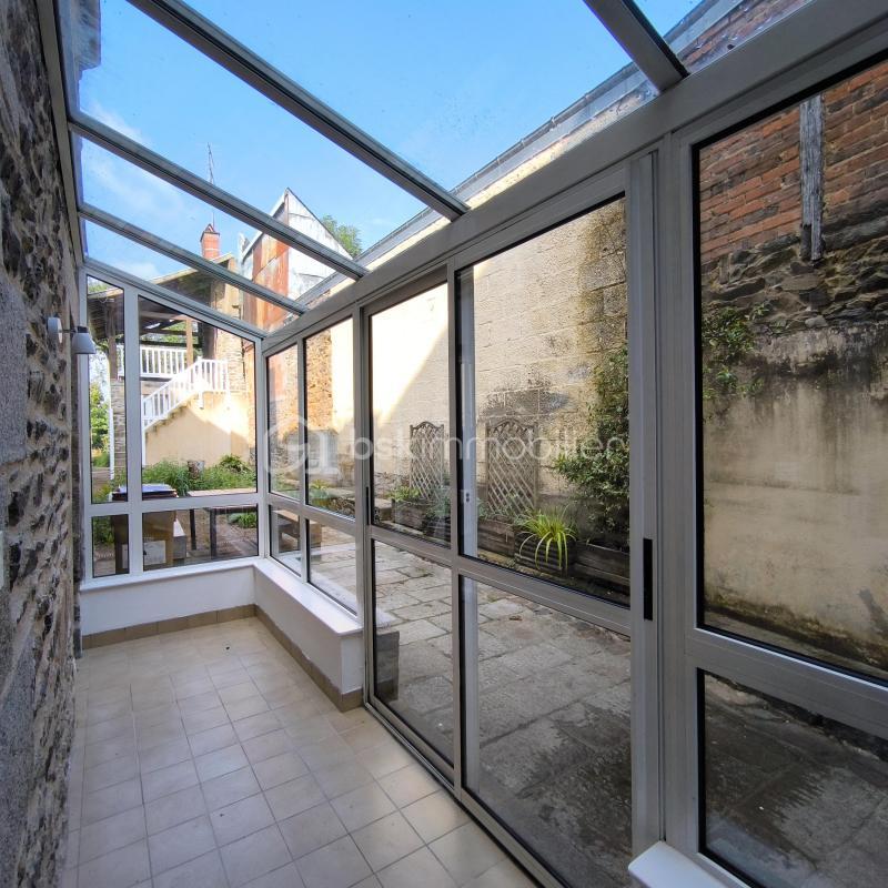 Maison - 192 m² - 10 pièces