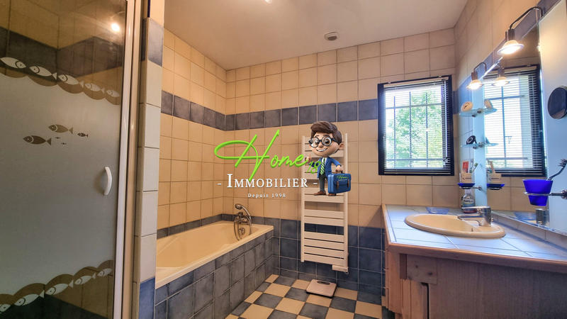 Maison - 151 m² - 6 pièces