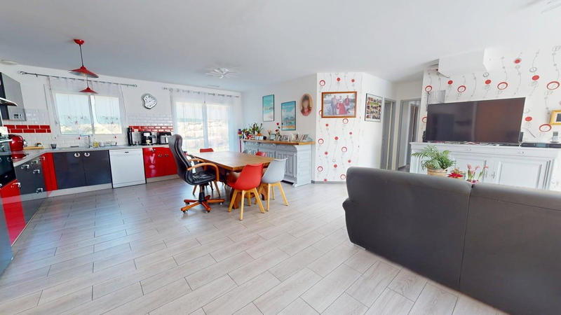 Maison - 100 m² - 5 pièces