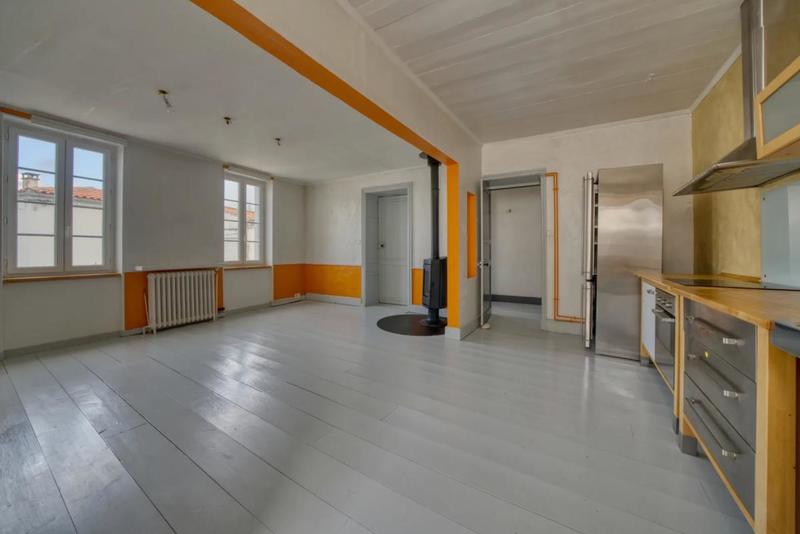 Appartement - 190 m² - 6 pièces