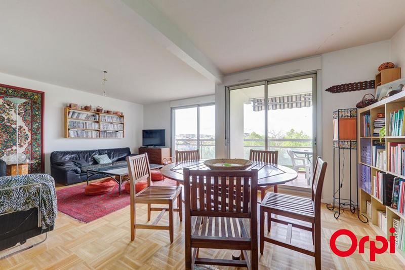 Appartement - 108 m² - 4 pièces