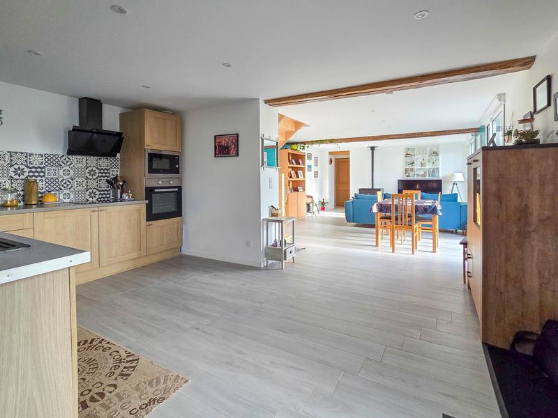 Maison - 88 m² - 4 pièces