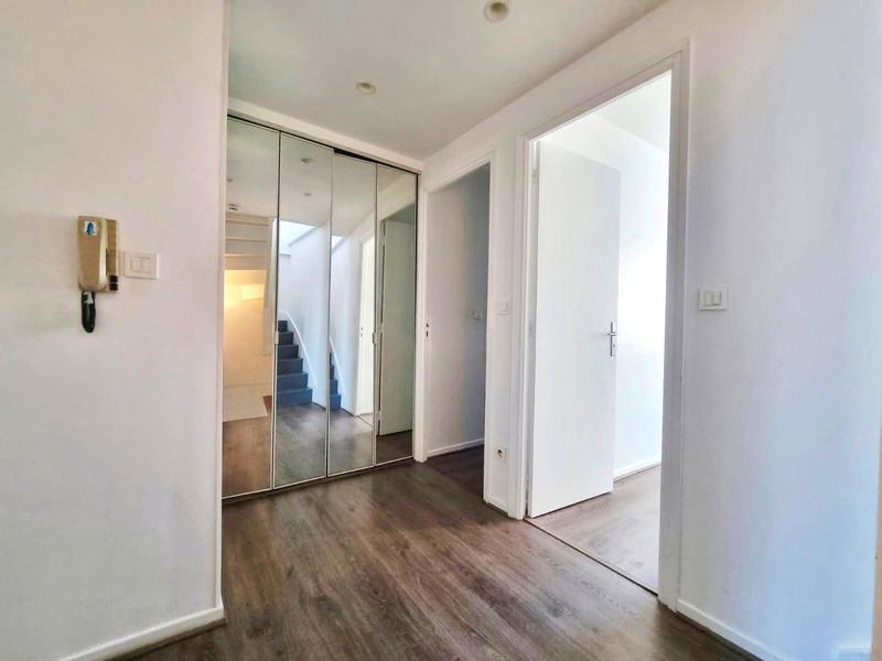 Appartement - 100 m² - 4 pièces