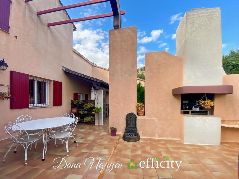 Villa - 180 m² - 7 pièces