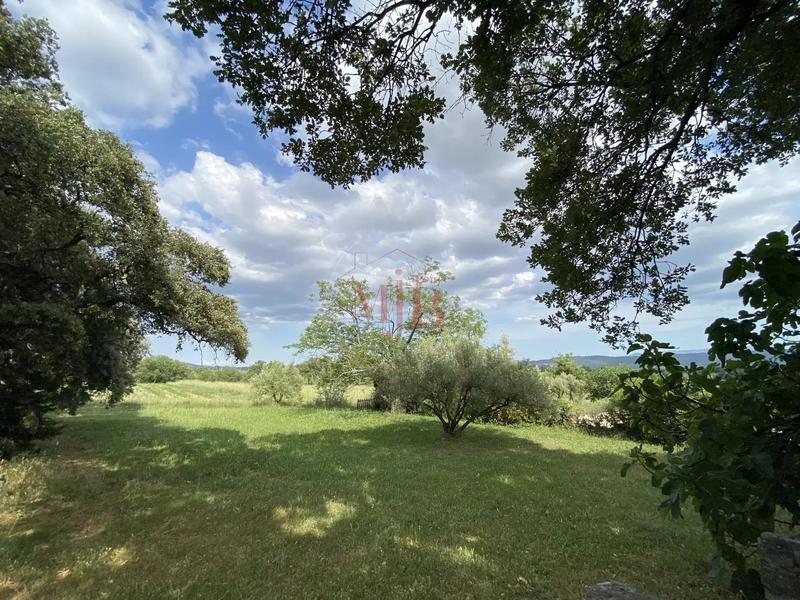 Mas - 478 m² - 15 pièces