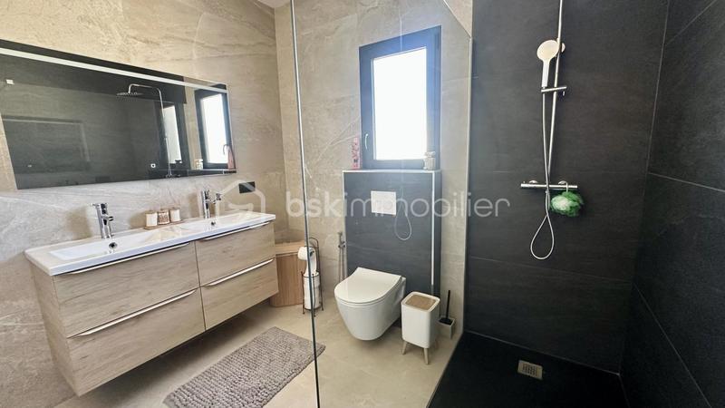 Villa - 120 m² - 4 pièces