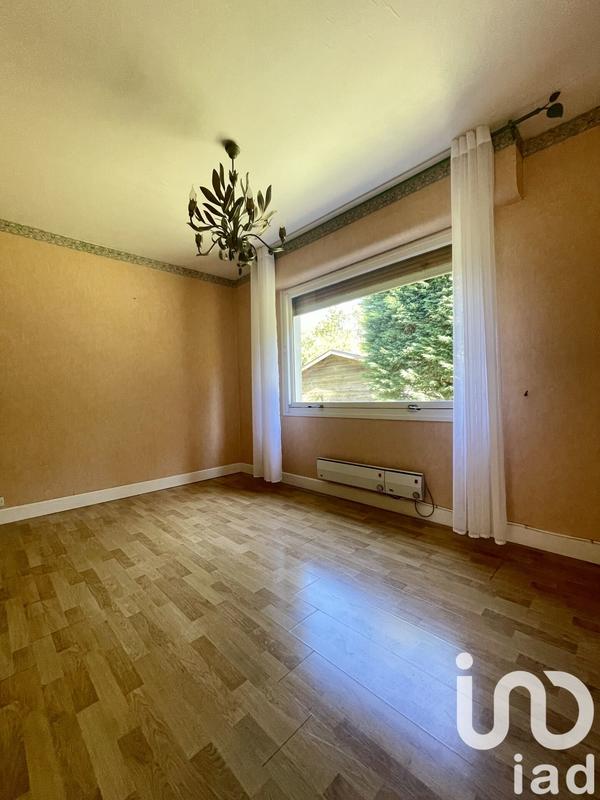 Maison - 122 m² - 5 pièces