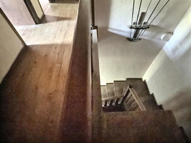 Maison - 214 m² - 8 pièces