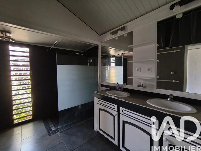 Maison - 139 m² - 5 pièces