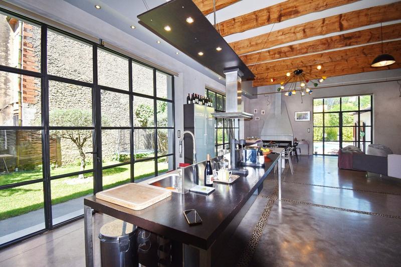 Maison - 265 m² - 7 pièces